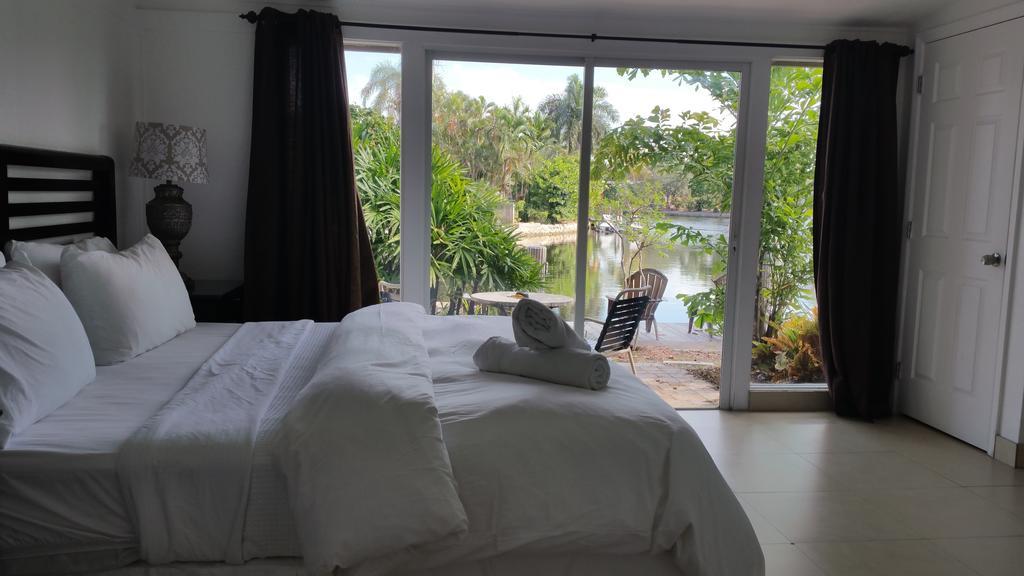The Cabanas Guesthouse & Spa - Gay Resort Catering To Gay Men Oakland Park Habitación foto