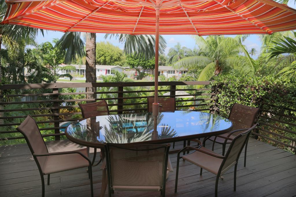 The Cabanas Guesthouse & Spa - Gay Resort Catering To Gay Men Oakland Park Exterior foto