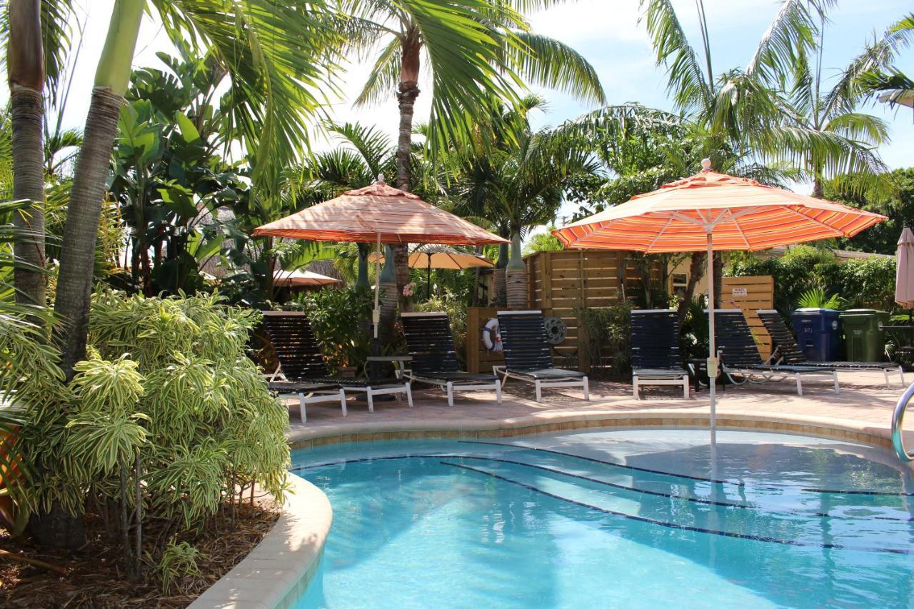 The Cabanas Guesthouse & Spa - Gay Resort Catering To Gay Men Oakland Park Exterior foto